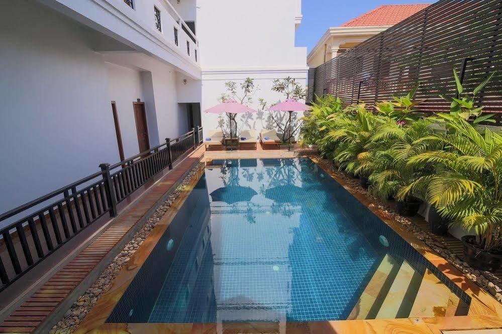 Md Boutique Hotel Siem Reap Exterior photo